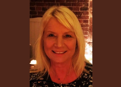 Dawn Carter Tarot Card Reader